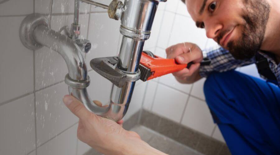Local annual plumbing maintenance in Linwood, KS
